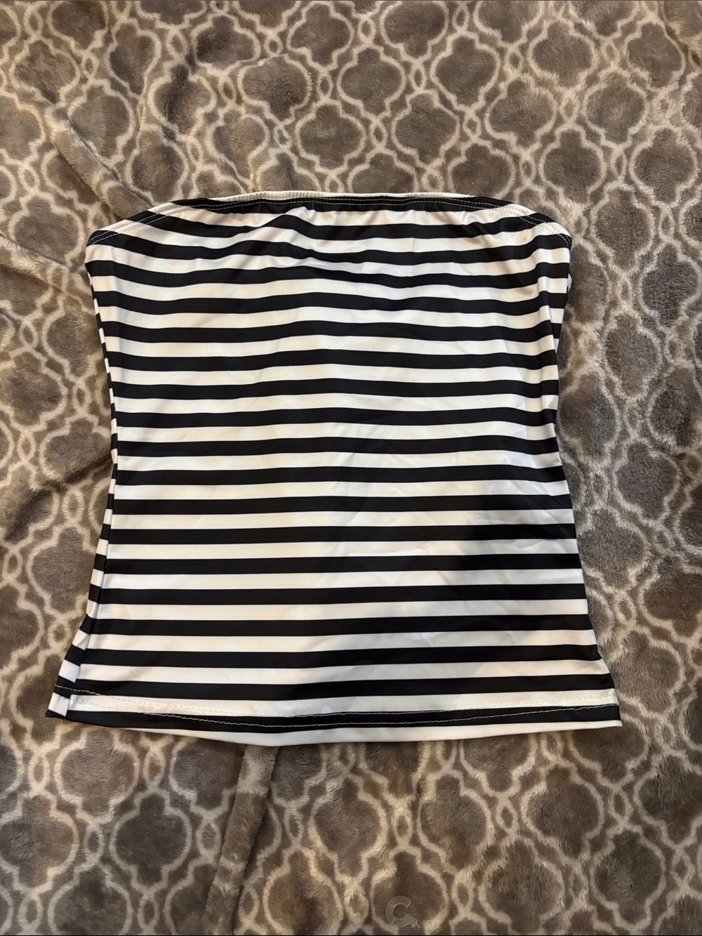 Black and White Striped Strapless Tube Top